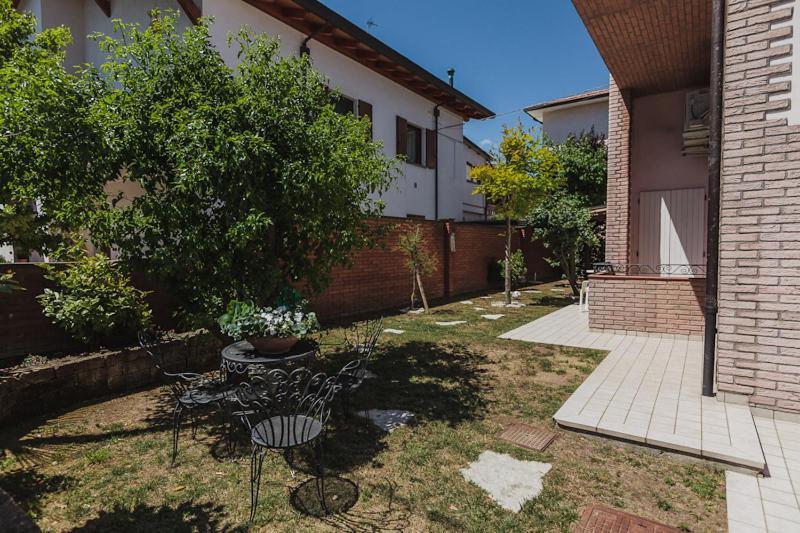 Villa Elisa Gambettola Luaran gambar