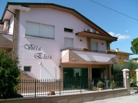 Villa Elisa Gambettola Luaran gambar
